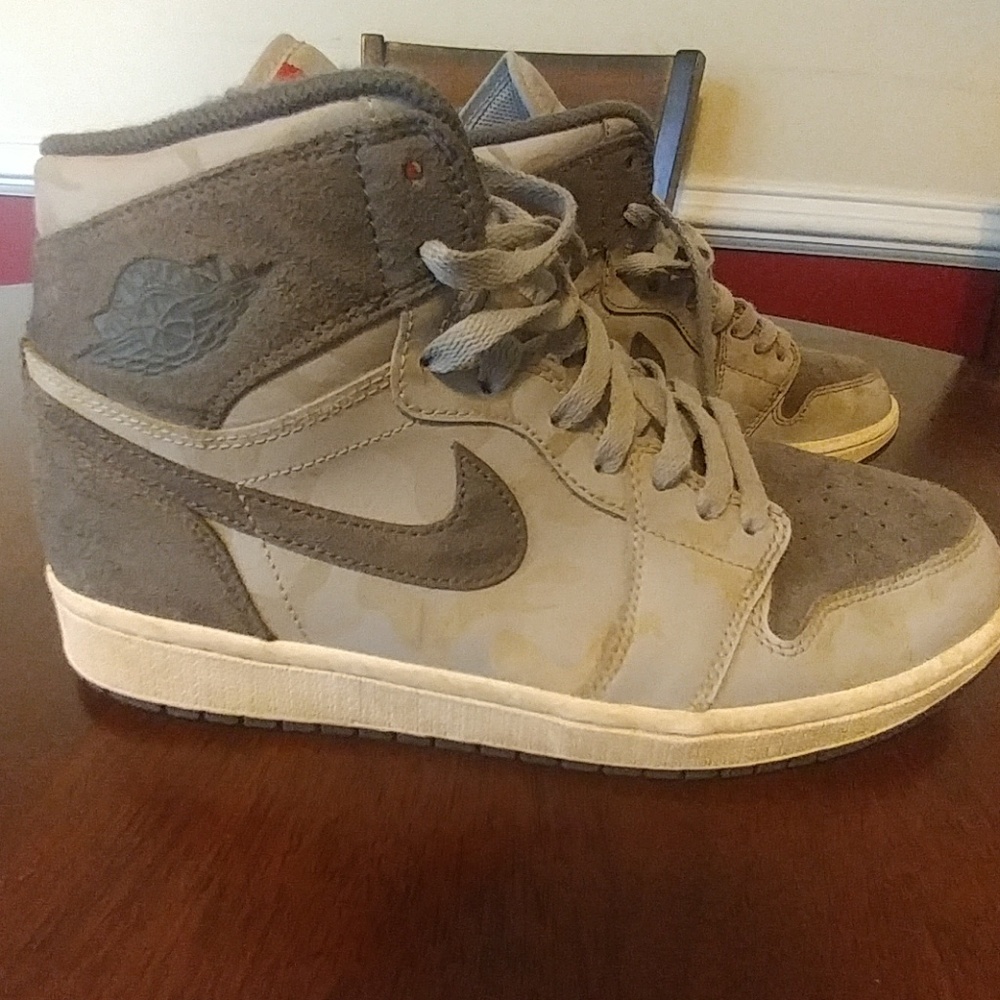 Air Jordan Retro 1